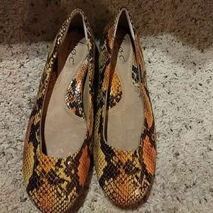 Born Snakeskin (fake) Flats